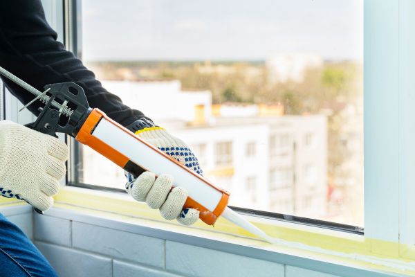Cost of Window Recaulking Service in Camas