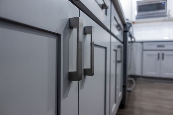 Cost of Hardware Mounting in Camas