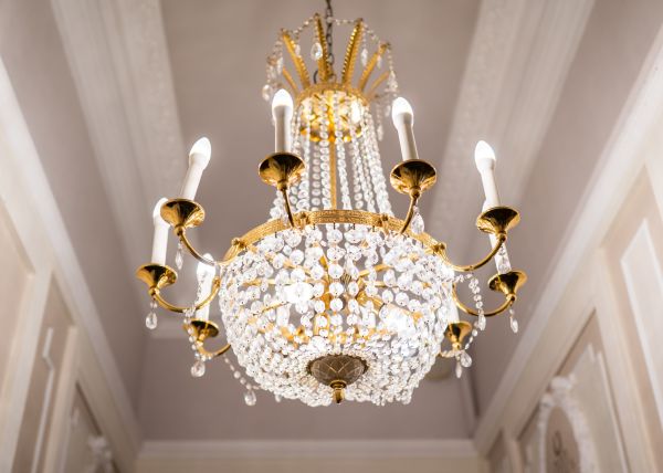 Cost of Chandelier Light Replacement in Camas